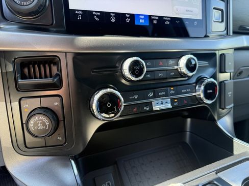 Used 2025 Ford F150 XLT w/ Equipment Group 302A MID image 11