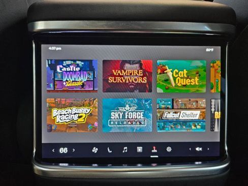 Used 2023 Tesla Model X image 72