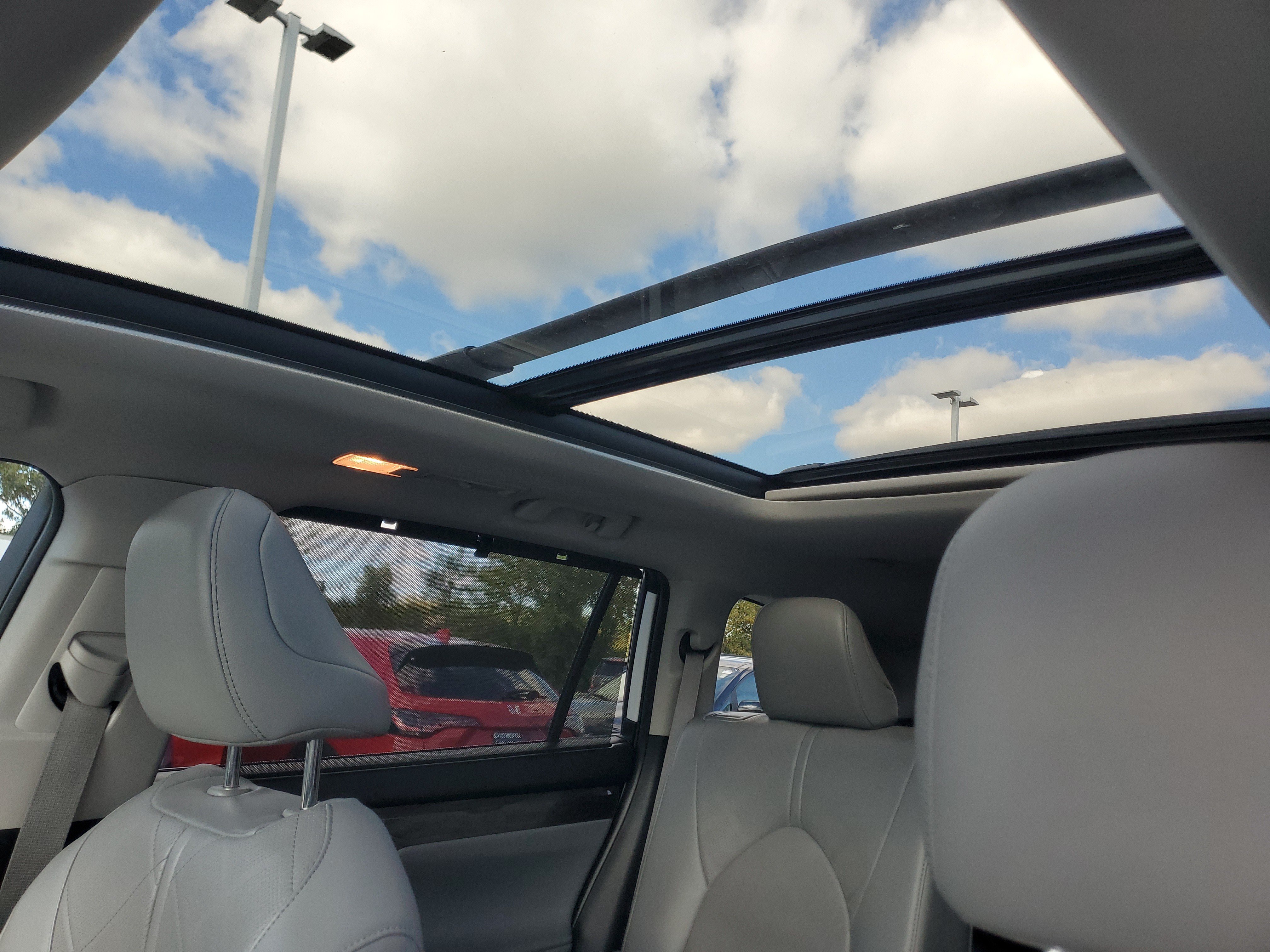 Certified 2026 Toyota Highlander AWD image 20
