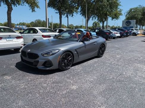 Used 2023 BMW Z4 M40i w/ Premium Package RWD image 9