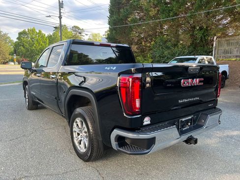 Used 2025 GMC Sierra 1500 SLT image 6