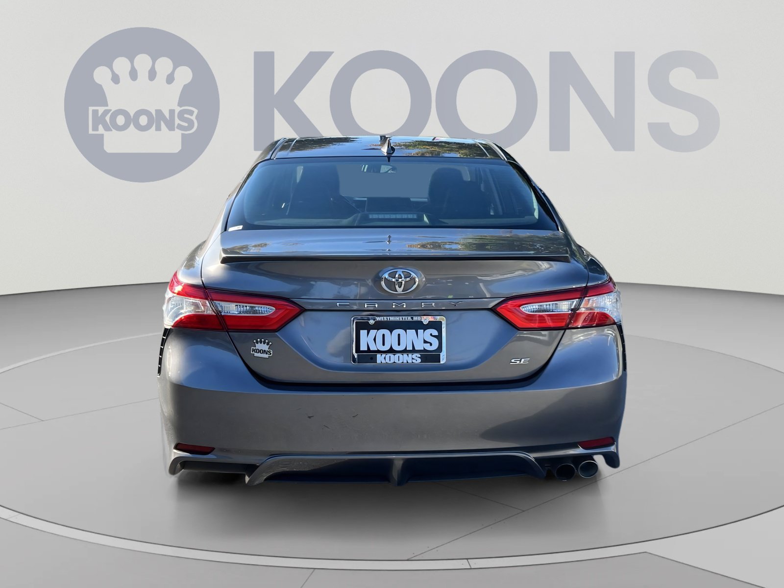 Used 2020 Toyota Camry SE FWD image 5