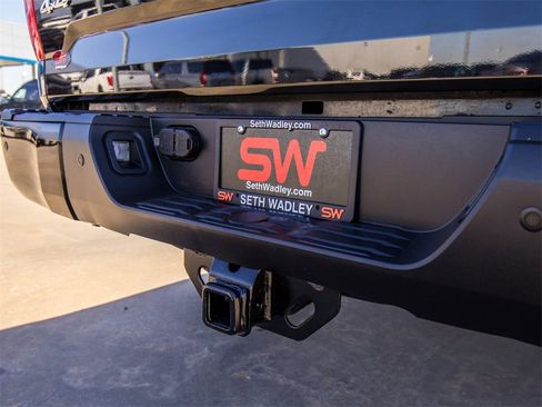 Used 2021 Toyota Tundra 1794 Edition image 14