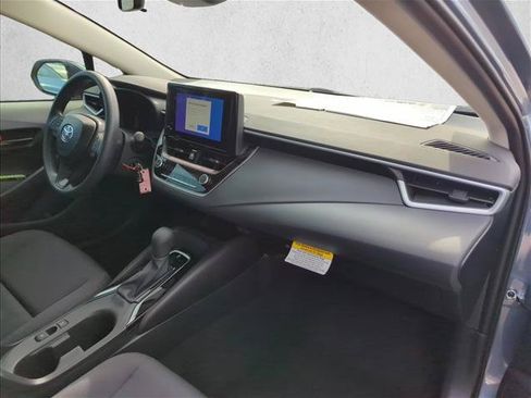 Used 2026 Toyota Corolla LE FWD image 23