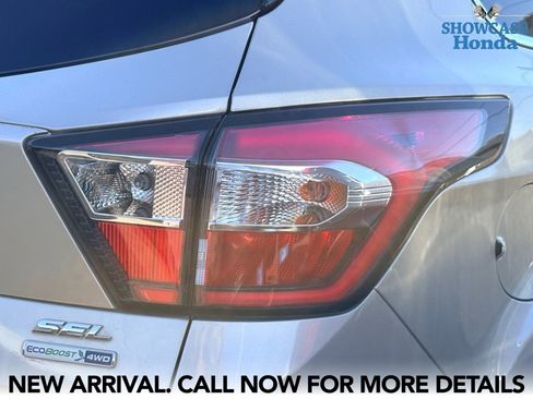 Used 2018 Ford Escape SEL image 10