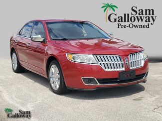 Used 2010 Lincoln MKZ image 1