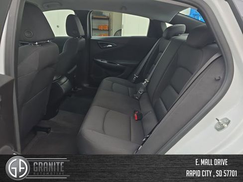 Used 2024 Chevrolet Malibu LS FWD image 25