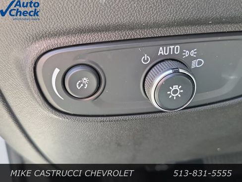 Used 2023 Chevrolet Equinox LT FWD image 22