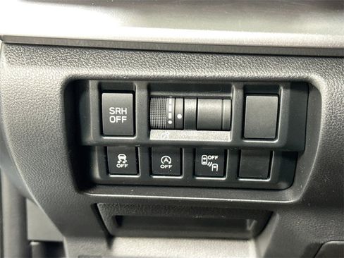 Used 2021 Subaru Crosstrek 2.5i Limited w/ Moonroof Package 2 image 6