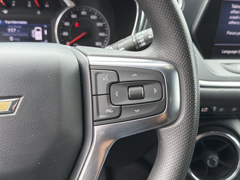 Used 2021 Chevrolet Blazer LT w/ LPO, Black Accent Package FWD image 25