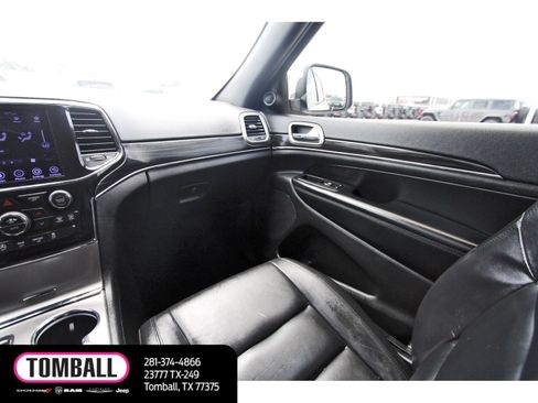 Used 2021 Jeep Grand Cherokee Limited AWD/4WD image 11