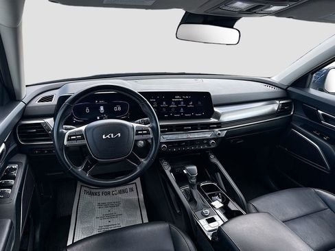 Used 2025 Kia Telluride S FWD image 26