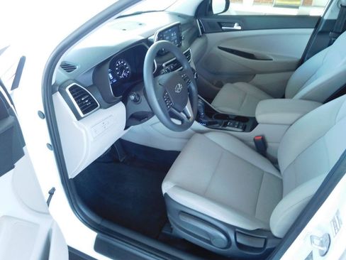 Used 2019 Hyundai Tucson SE AWD/4WD image 11