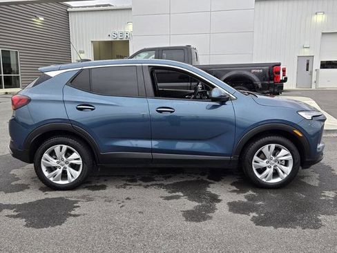 Used 2024 Buick Encore GX Preferred image 3
