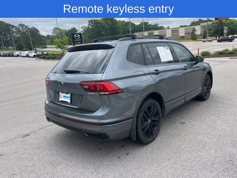 Used 2022 Volkswagen Tiguan SE R-Line FWD image 5