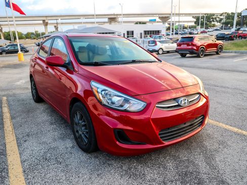 Used 2017 Hyundai Accent SE FWD image 5