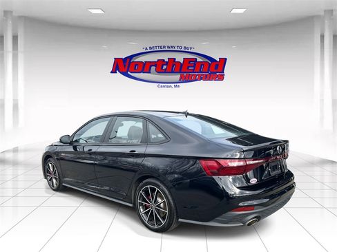 Used 2025 Volkswagen Jetta GLI Autobahn image 6