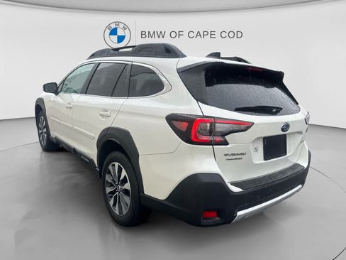 Used 2024 Subaru Outback Limited AWD/4WD image 5