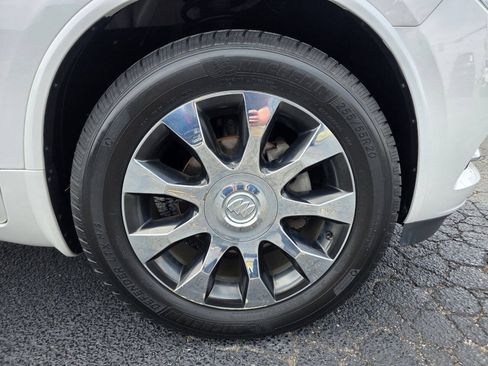 Used 2017 Buick Enclave Leather w/ Enclave Sport Touring Edition FWD image 29