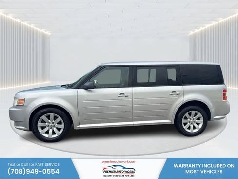 Used 2009 Ford Flex SE FWD image 9