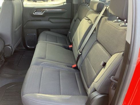 Used 2024 GMC Sierra 1500 Elevation image 22