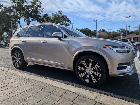 New 2024 Volvo XC90 B6 Plus w/ Protection Package Premier image 13