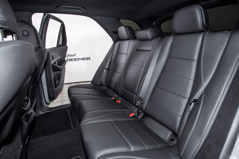Used 2025 Mercedes-Benz GLE 450e 4MATIC w/ AMG Line Exterior image 14
