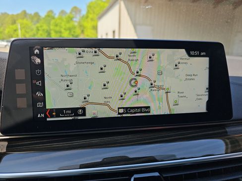 Used 2018 BMW M550i xDrive w/ Driving Assistance Package AWD/4WD image 24