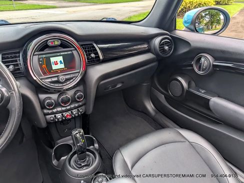 Used 2020 MINI Cooper Convertible image 54