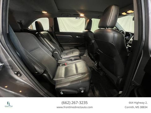 Used 2018 Toyota Highlander Limited Platinum AWD/4WD image 23