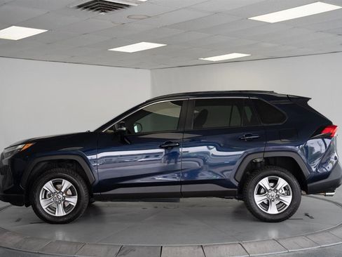 Used 2024 Toyota RAV4 XLE AWD/4WD image 4