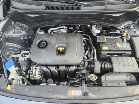 Used 2025 Kia Seltos S FWD image 13