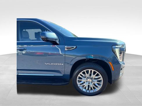 Used 2026 GMC Yukon XL Elevation w/ Elevation Premium Package AWD/4WD image 38
