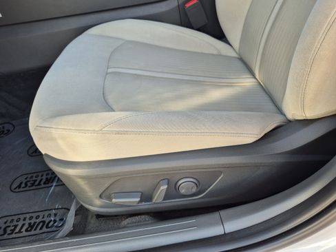 Certified 2024 Hyundai Sonata SEL FWD image 19