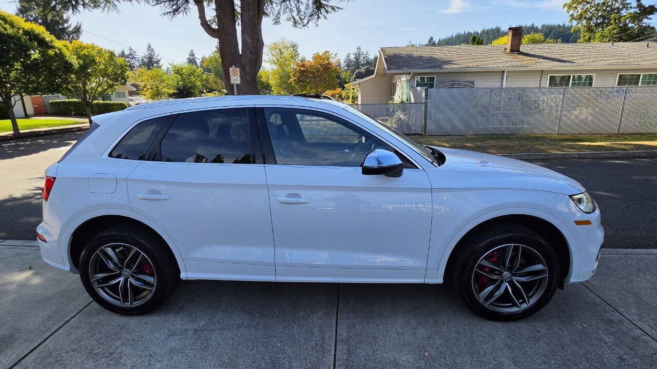Used 2018 Audi SQ5 Prestige w/ Prestige Package AWD/4WD image 4