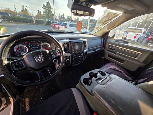 Used 2015 RAM 1500 Big Horn image 12