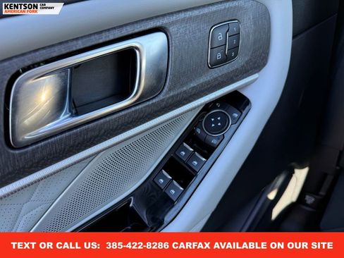 Used 2025 Ford Explorer Platinum w/ LUX Leather Package image 19