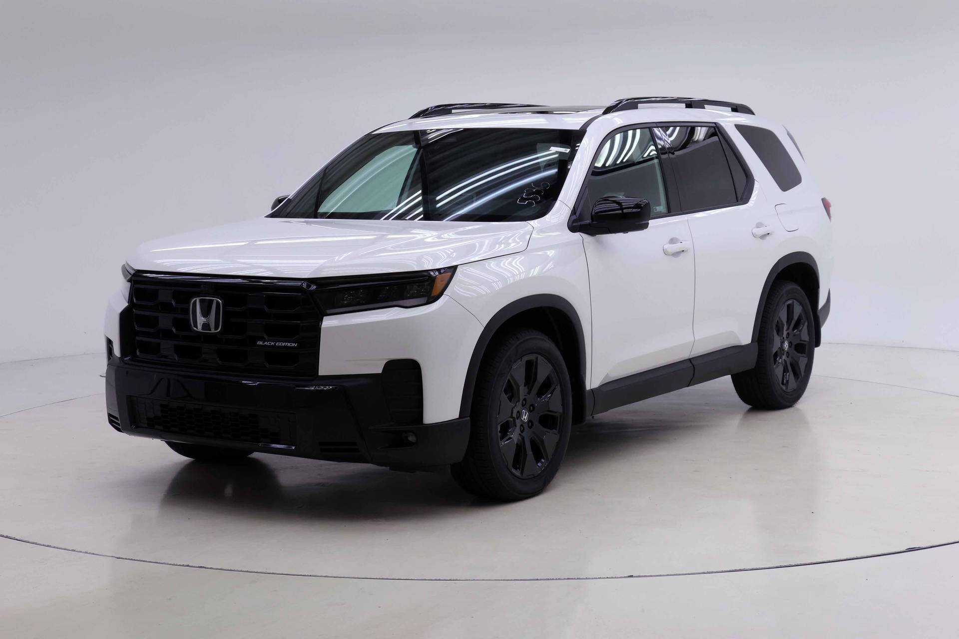 New 2026 Honda Pilot Black Edition image 1
