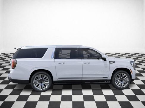 New 2026 GMC Yukon XL Denali Ultimate w/ LPO, Floor Liner Package AWD/4WD image 35