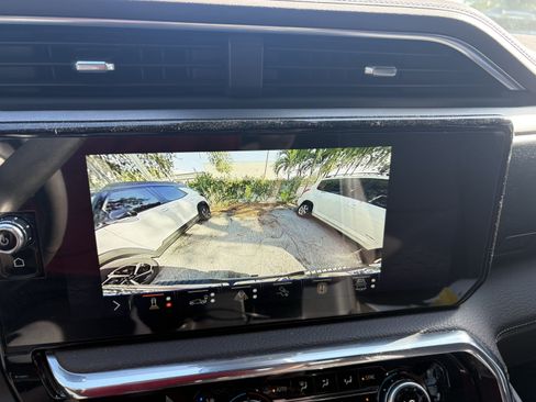 Certified 2024 GMC Sierra 3500 Denali w/ Technology Package AWD/4WD image 12