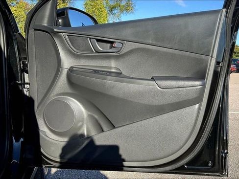 Used 2023 Hyundai Kona SEL w/ Cargo Package image 24