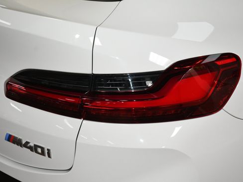 Used 2023 BMW X4 M40i AWD/4WD image 59