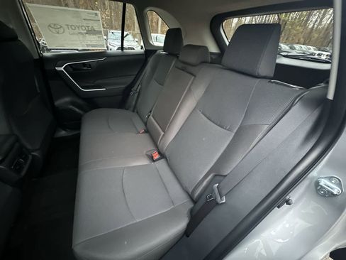 Certified 2025 Toyota RAV4 LE image 25