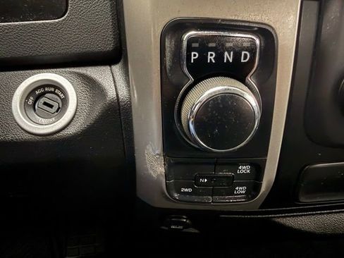 Used 2020 RAM 1500 Classic SLT image 26