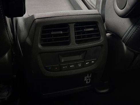 Used 2021 Honda Pilot Special Edition image 25