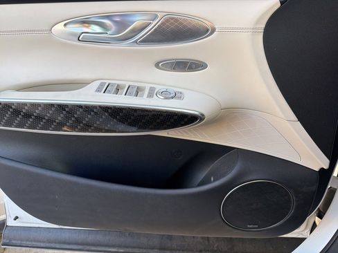 Used 2025 Genesis GV70 3.5T Sport w/ Sport Prestige Package image 16