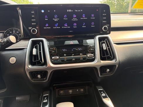 Certified 2023 Kia Sorento X-Line EX AWD/4WD image 22