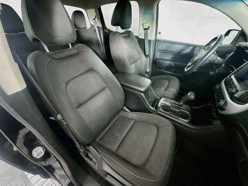 Used 2015 GMC Canyon SLE RWD image 28