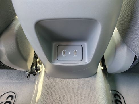 Certified 2025 Hyundai Elantra SE w/ Cargo Package image 11