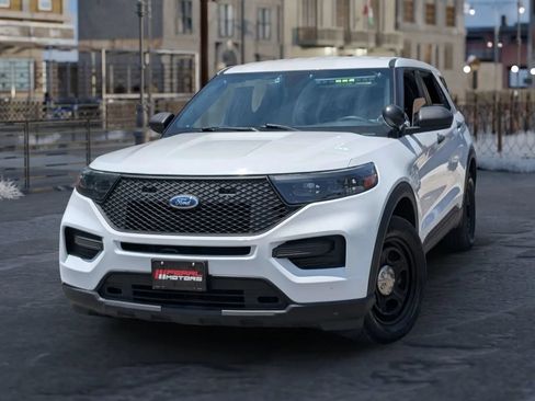 Used 2020 Ford Explorer 4WD Police Interceptor image 3